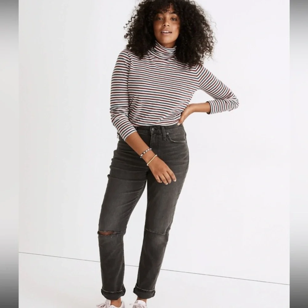 Madewell The High-Rise Slim Boyjean in‎ Caton Wash: Ripped-Knee Edition